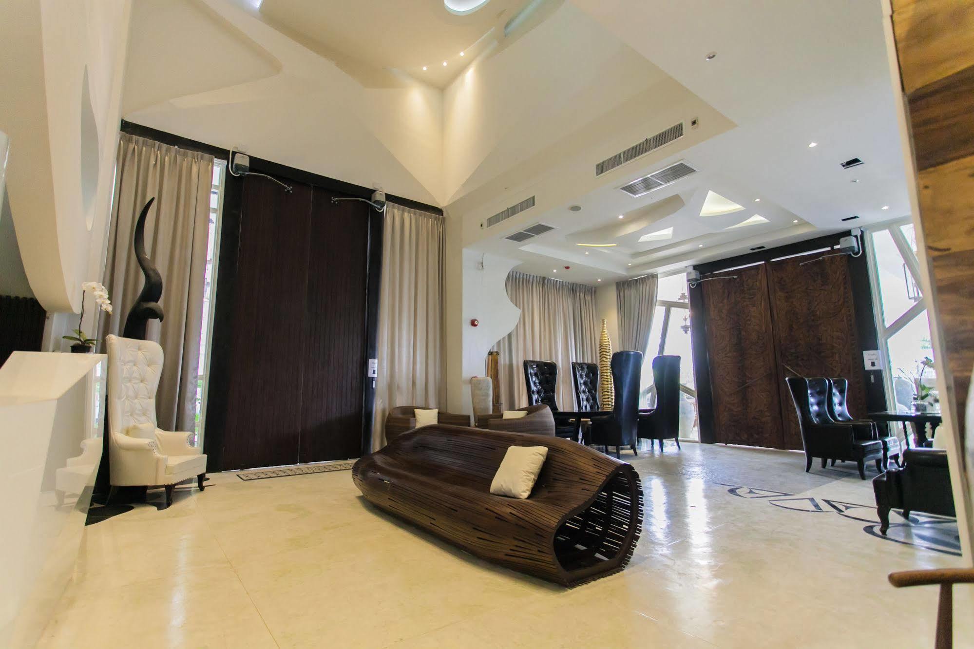 فندق آي شيك إن ترامز سكوير شيانج ماي شيانغ ماي المظهر الخارجي الصورة